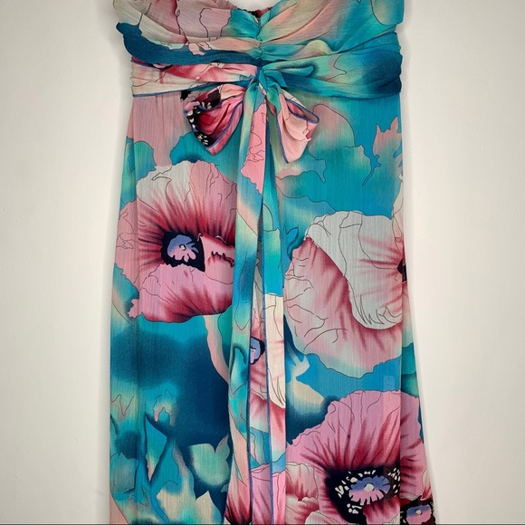 Floral Maxi Dress - Picture 4 of 8